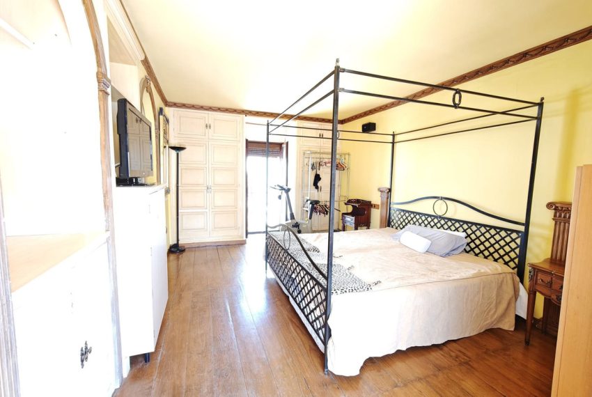 R5059045-Villa-For-Sale-Marbella-Semi-Detached-3-Beds-167-Built-15