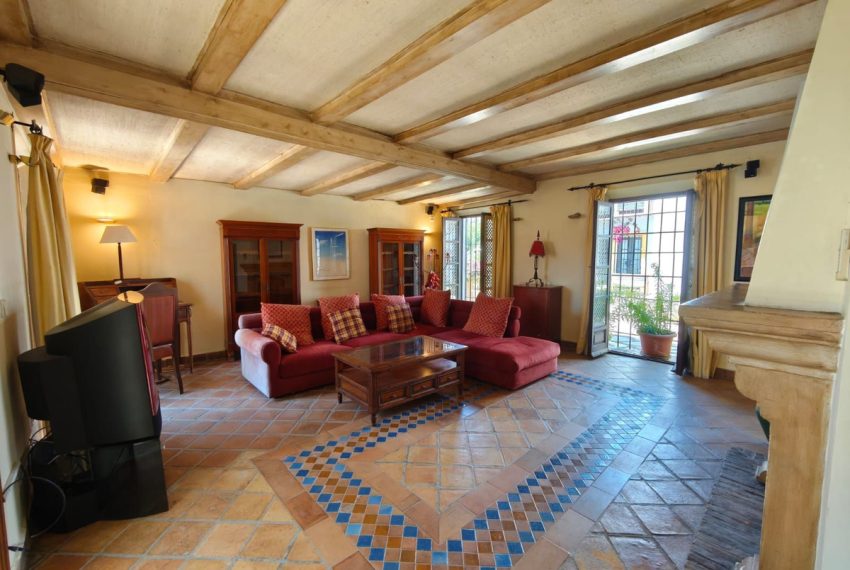 R5059045-Villa-For-Sale-Marbella-Semi-Detached-3-Beds-167-Built-4