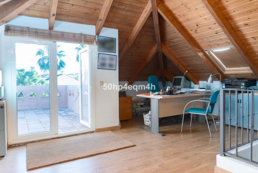 R5060725-Villa-For-Sale-San-Pedro-de-Alcantara-Detached-4-Beds-187-Built-10