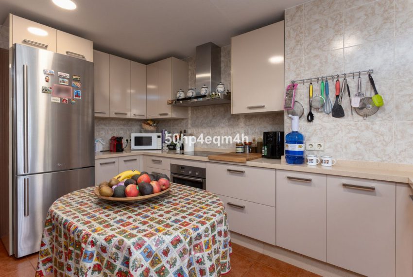 R5060725-Villa-For-Sale-San-Pedro-de-Alcantara-Detached-4-Beds-187-Built-14