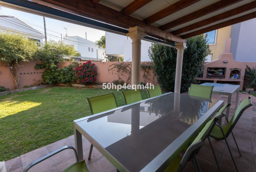 R5060725-Villa-For-Sale-San-Pedro-de-Alcantara-Detached-4-Beds-187-Built-4