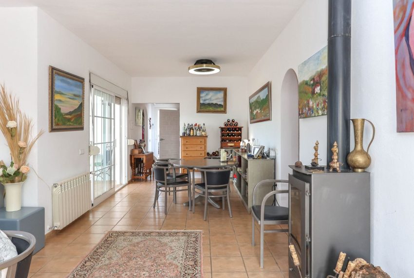 R5060884-Villa-For-Sale-Guaro-Detached-3-Beds-143-Built-8