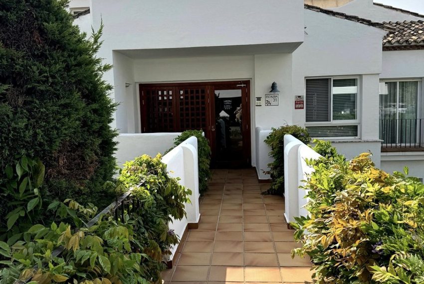 R5060989-Apartment-For-Sale-Benahavis-Ground-Floor-2-Beds-109-Built-1