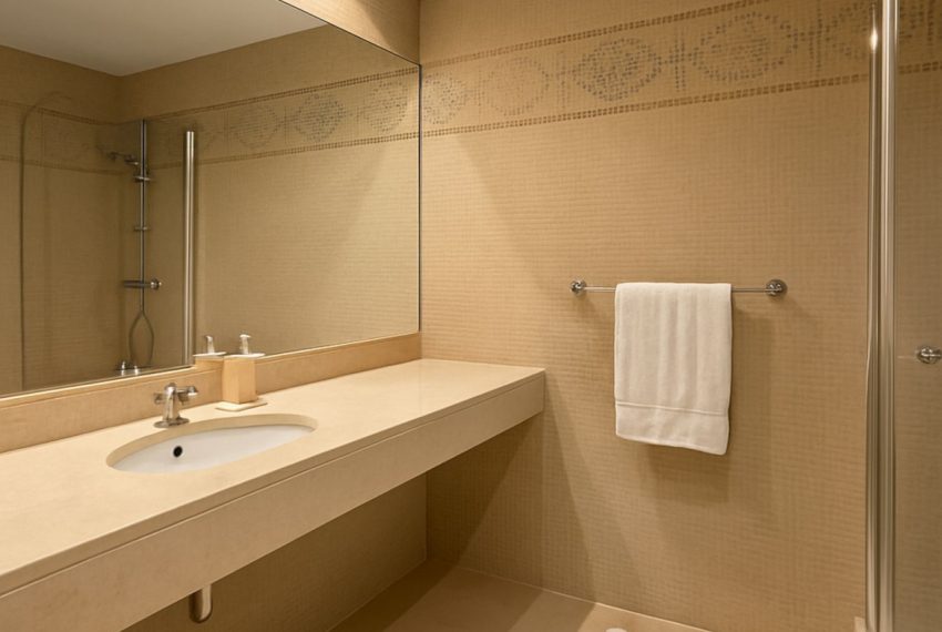 R5060989-Apartment-For-Sale-Benahavis-Ground-Floor-2-Beds-109-Built-10
