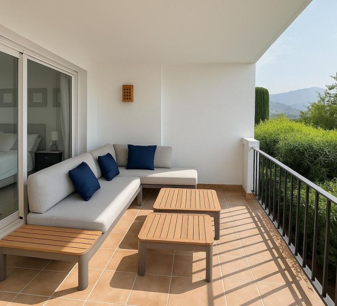 R5060989-Image 1-Ground Floor - 2 Beds - 109 Built