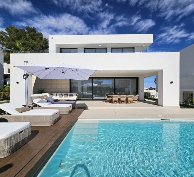 R5061001-Image 1-Detached - 4 Beds - 236 Built
