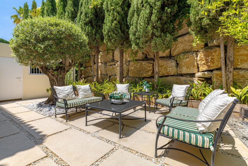 R5061052-Villa-For-Sale-Benahavis-Detached-6-Beds-711-Built-10