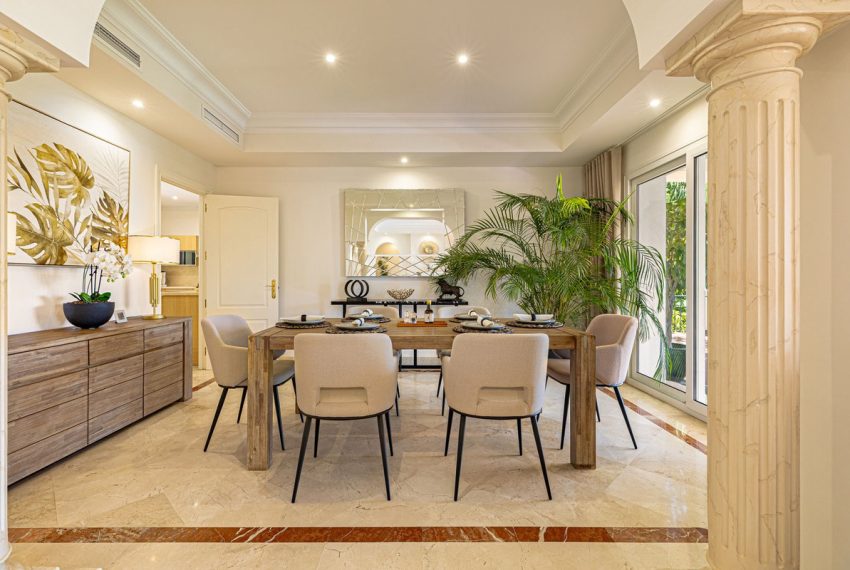R5061052-Villa-For-Sale-Benahavis-Detached-6-Beds-711-Built-16