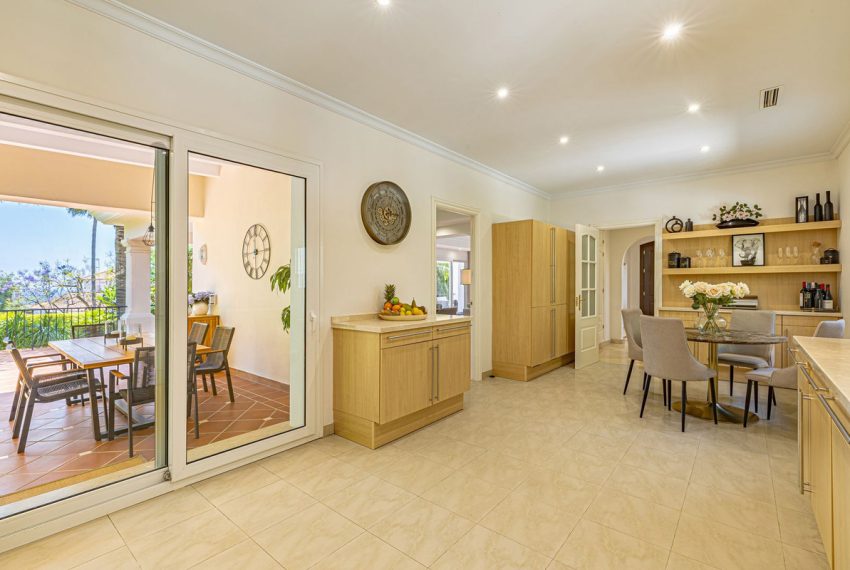 R5061052-Villa-For-Sale-Benahavis-Detached-6-Beds-711-Built-18