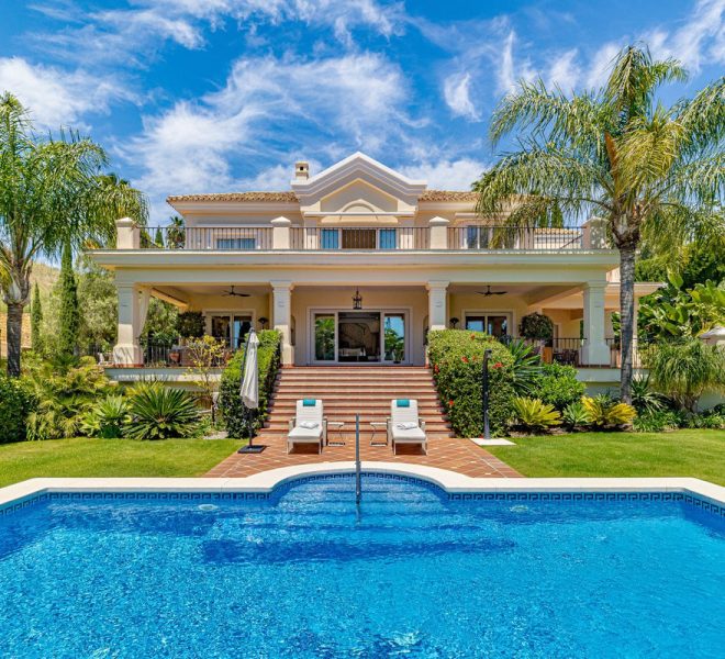 R5061052-Image 1-Detached - 6 Beds - 711 Built