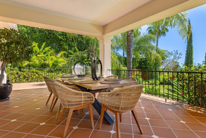 R5061052-Villa-For-Sale-Benahavis-Detached-6-Beds-711-Built-8