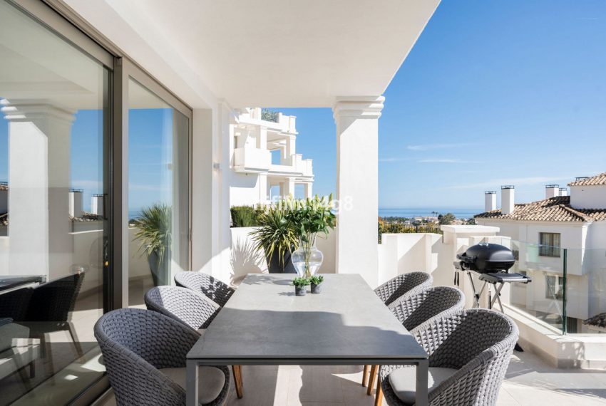 R5061166-Apartment-For-Sale-Nueva-Andalucia-Middle-Floor-3-Beds-158-Built-1