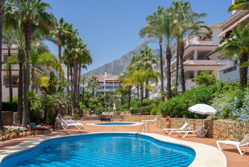 R5061232-Apartment-For-Sale-The-Golden-Mile-Middle-Floor-3-Beds-182-Built-7