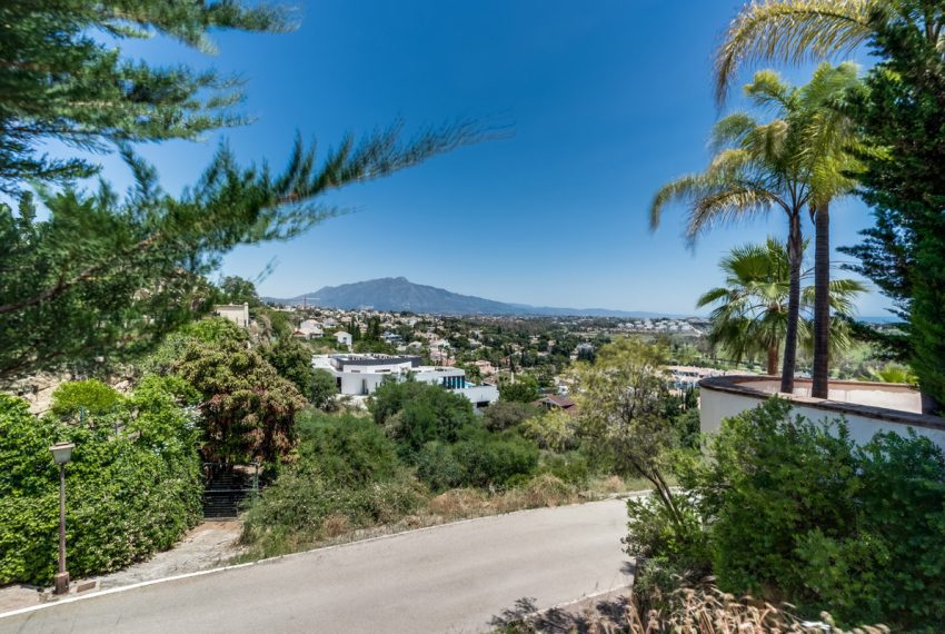 R5061265-Villa-For-Sale-Benahavis-Detached-3-Beds-266-Built-1
