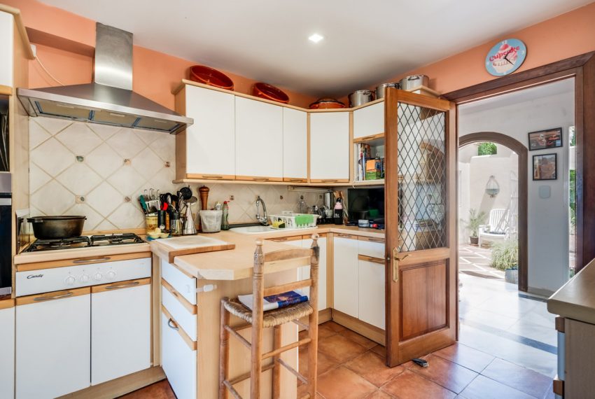 R5061265-Villa-For-Sale-Benahavis-Detached-3-Beds-266-Built-14