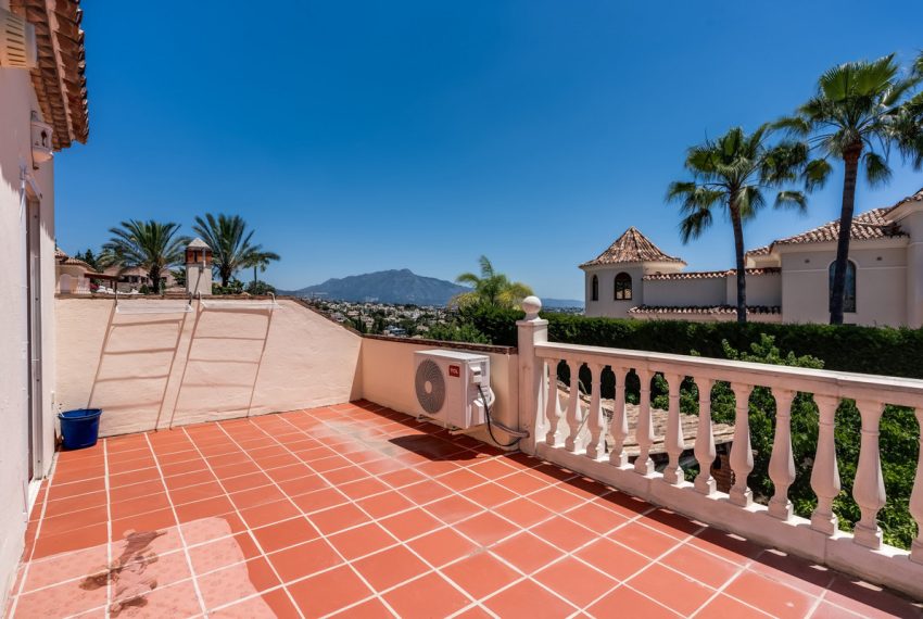 R5061265-Villa-For-Sale-Benahavis-Detached-3-Beds-266-Built-5