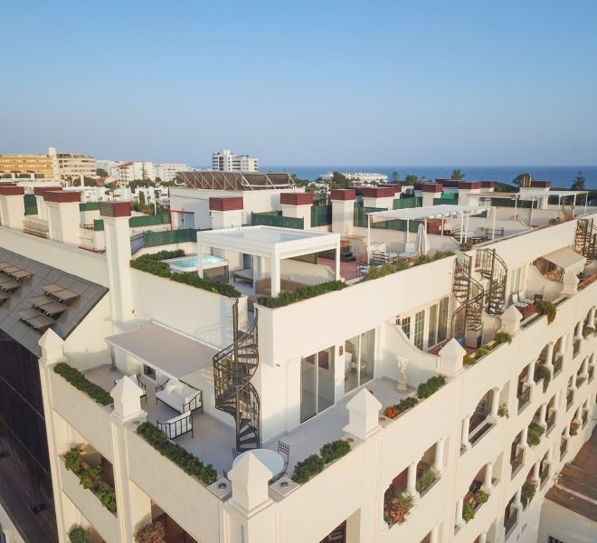 R5061448-Image 1-Penthouse - 2 Beds - 180 Built