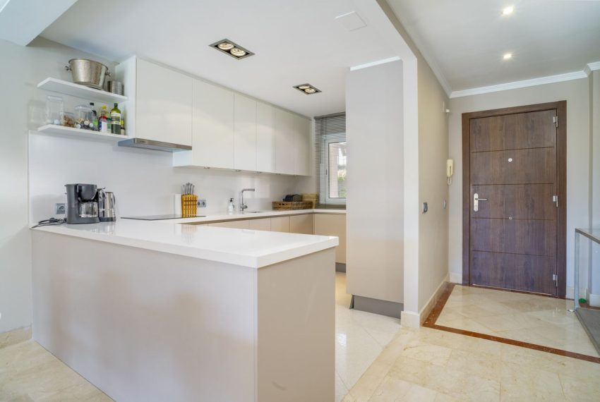R5061667-Apartment-For-Sale-Nueva-Andalucia-Ground-Floor-2-Beds-120-Built-18