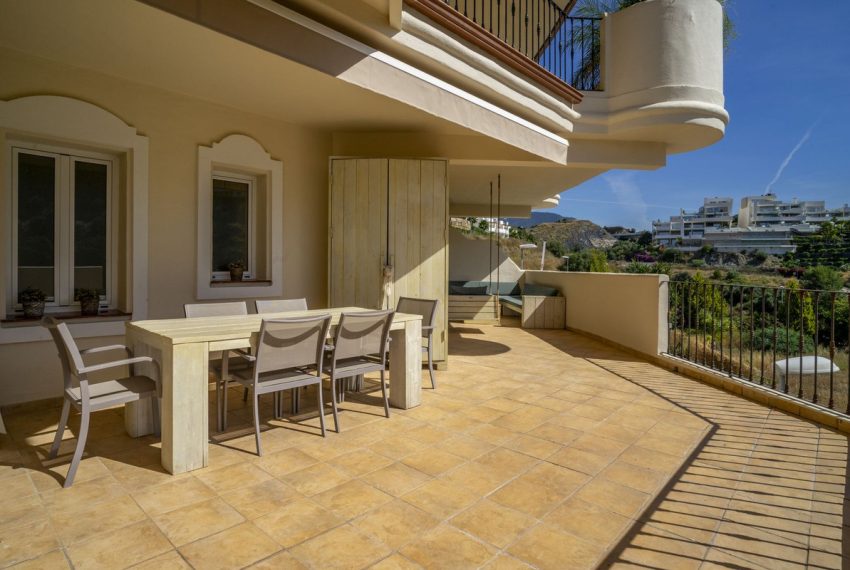 R5061667-Apartment-For-Sale-Nueva-Andalucia-Ground-Floor-2-Beds-120-Built-2