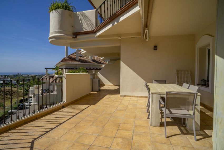 R5061667-Apartment-For-Sale-Nueva-Andalucia-Ground-Floor-2-Beds-120-Built-3