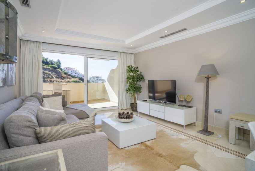 R5061667-Apartment-For-Sale-Nueva-Andalucia-Ground-Floor-2-Beds-120-Built-8