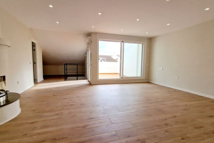R5061736-Apartment-For-Sale-San-Pedro-de-Alcantara-Penthouse-4-Beds-230-Built-19