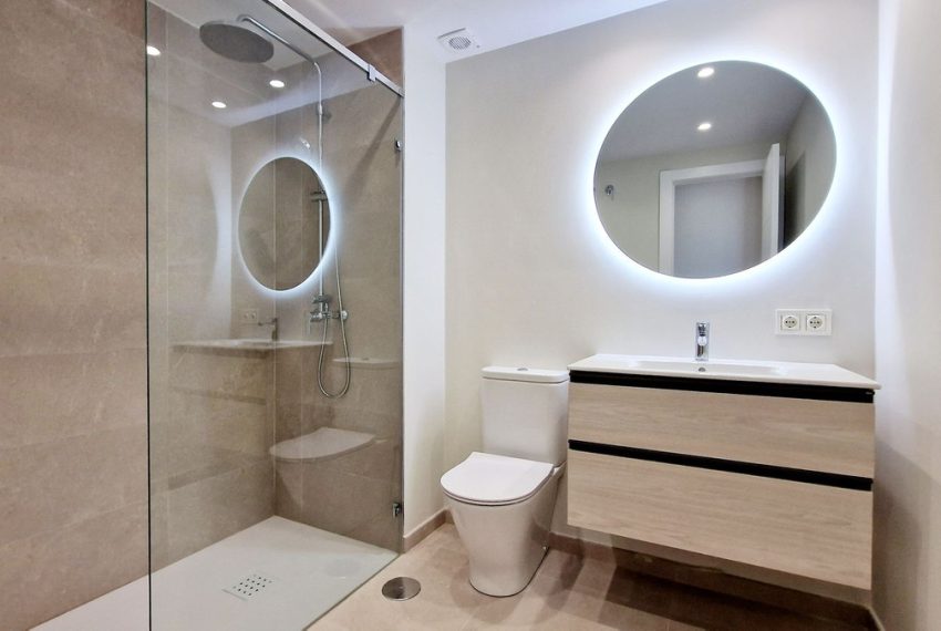 R5061736-Apartment-For-Sale-San-Pedro-de-Alcantara-Penthouse-4-Beds-230-Built-8