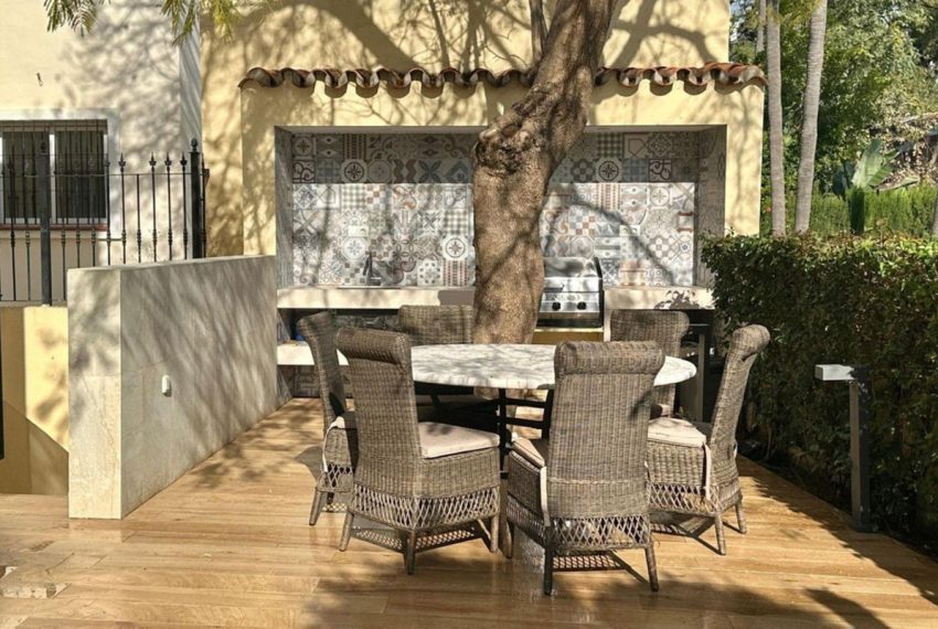 R5061856-Villa-For-Sale-Guadalmina-Alta-Detached-7-Beds-541-Built-13