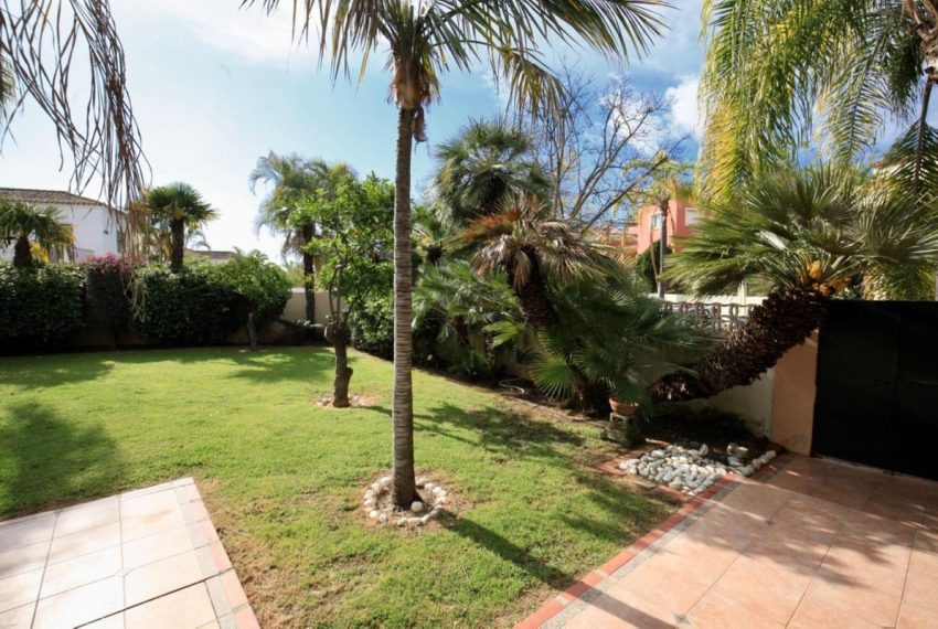 R5061856-Villa-For-Sale-Guadalmina-Alta-Detached-7-Beds-541-Built-16