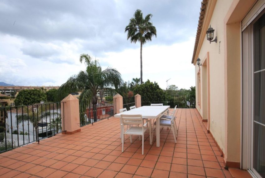 R5061856-Villa-For-Sale-Guadalmina-Alta-Detached-7-Beds-541-Built-17