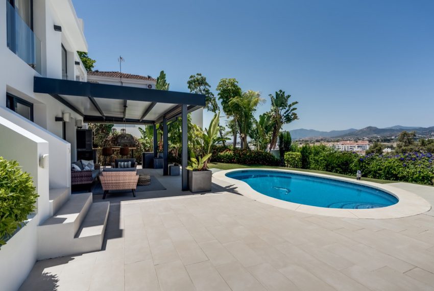 R5061901-Villa-For-Sale-Nueva-Andalucia-Detached-4-Beds-226-Built-19