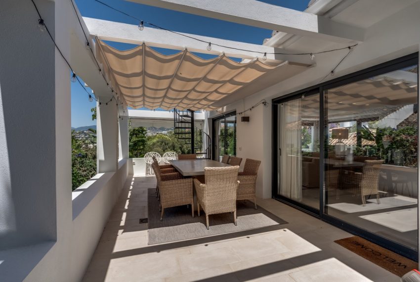 R5061901-Villa-For-Sale-Nueva-Andalucia-Detached-4-Beds-226-Built-5