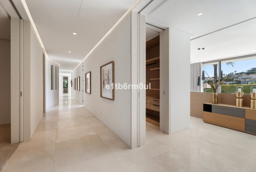 R5061943-Villa-For-Sale-La-Quinta-Detached-5-Beds-642-Built-13