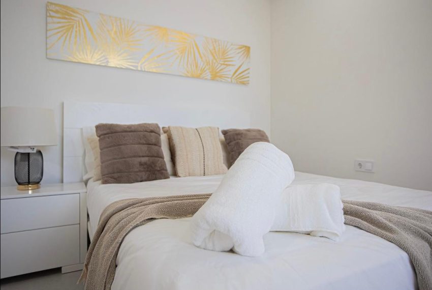 R5062117-Townhouse-For-Sale-Aloha-Terraced-4-Beds-223-Built-19