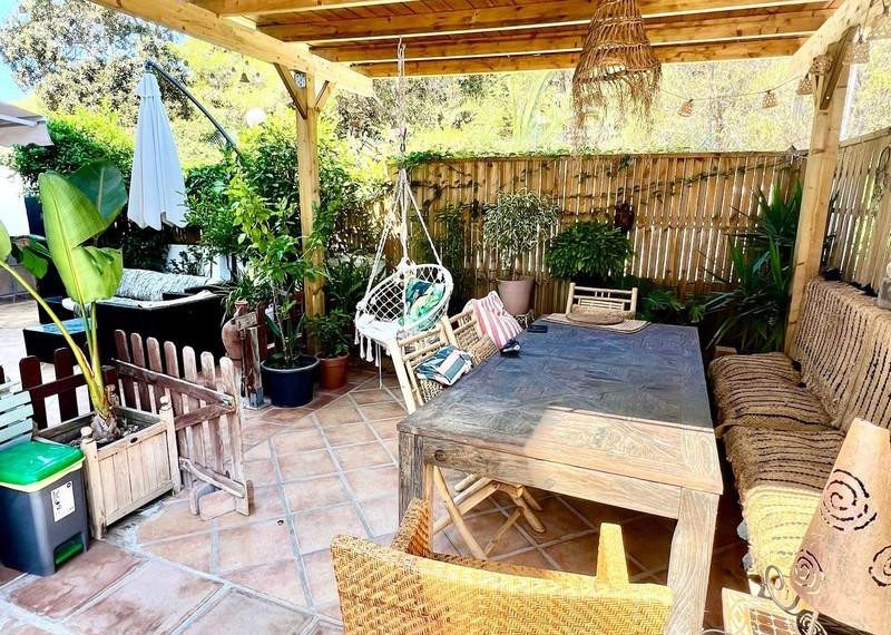 R5062144-Villa-For-Sale-Marbella-Semi-Detached-3-Beds-181-Built-3