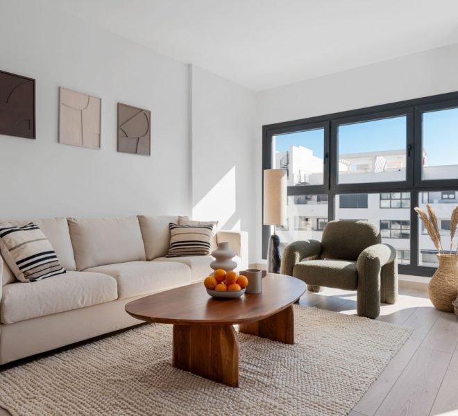 R5062456-Image 1-Penthouse - 2 Beds - 89 Built