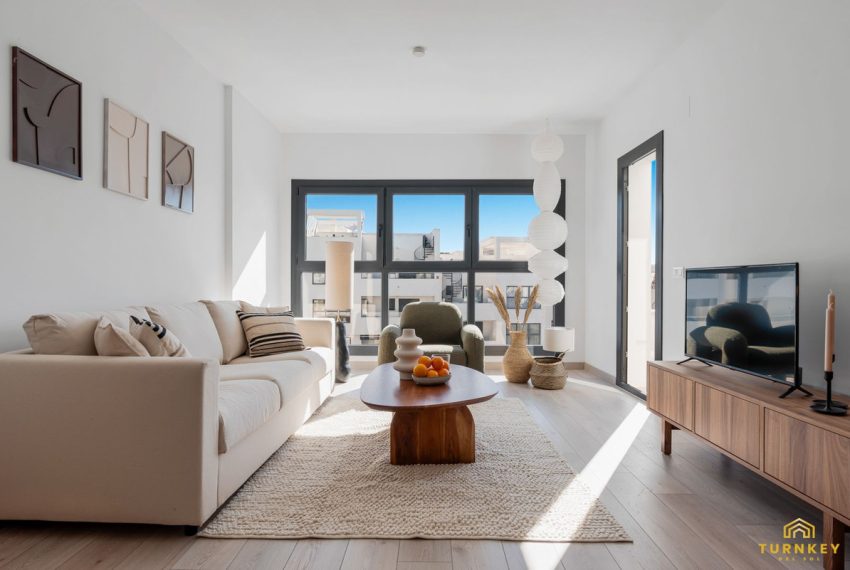 R5062456-Apartment-For-Sale-Estepona-Penthouse-2-Beds-89-Built-9