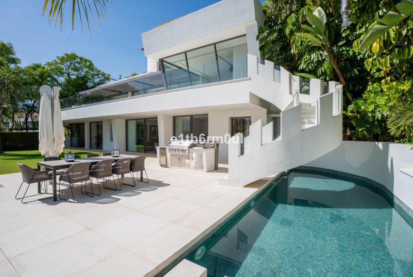 R5062792-Villa-For-Sale-La-Quinta-Detached-6-Beds-867-Built-16