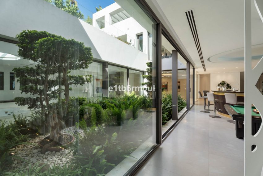 R5062792-Villa-For-Sale-La-Quinta-Detached-6-Beds-867-Built-7