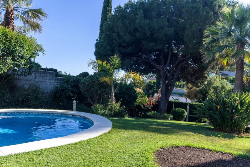 R5063281-Villa-For-Sale-Marbella-Detached-4-Beds-180-Built-3