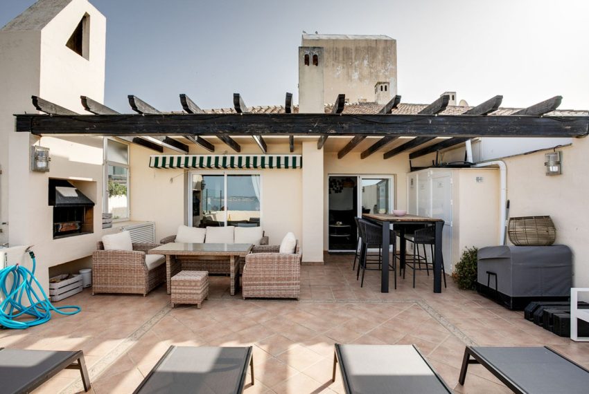 R5063350-Apartment-For-Sale-Estepona-Penthouse-2-Beds-117-Built-1