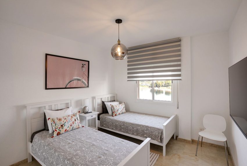 R5063350-Apartment-For-Sale-Estepona-Penthouse-2-Beds-117-Built-12