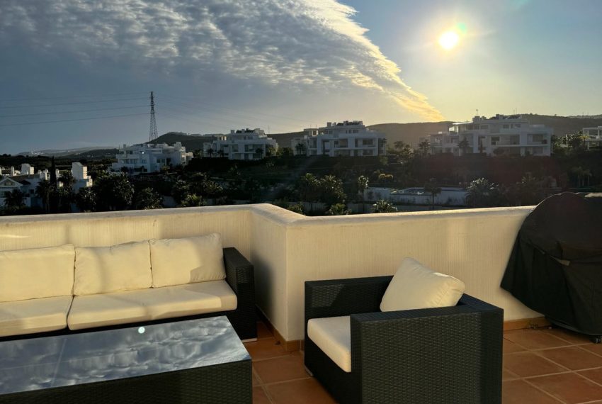 R5063668-Apartment-For-Sale-Estepona-Penthouse-2-Beds-101-Built-15