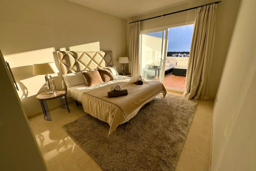 R5063668-Apartment-For-Sale-Estepona-Penthouse-2-Beds-101-Built-16