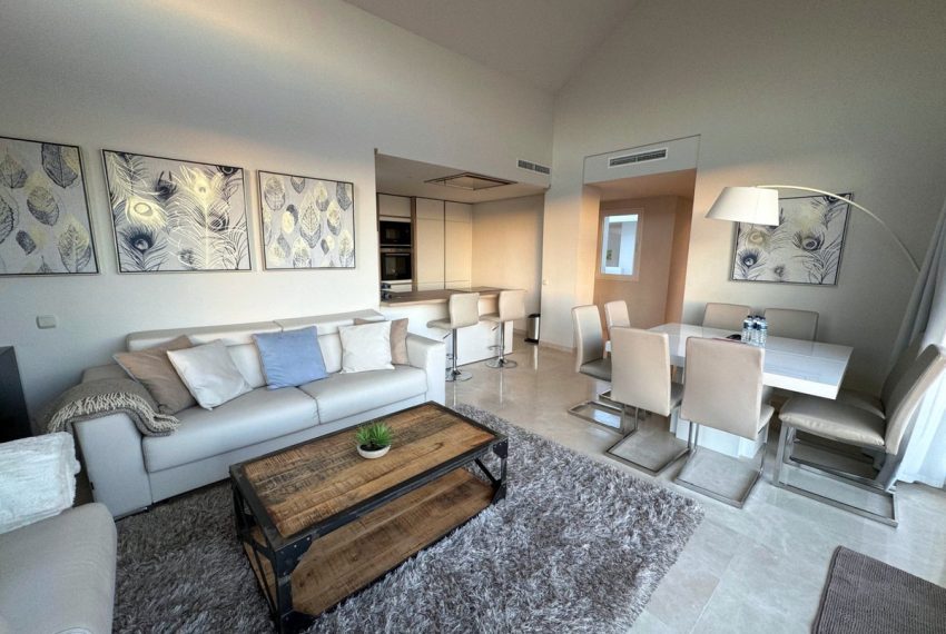 R5063668-Apartment-For-Sale-Estepona-Penthouse-2-Beds-101-Built-4