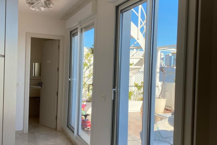 R5063671-Apartment-For-Sale-Estepona-Penthouse-2-Beds-302-Built-3