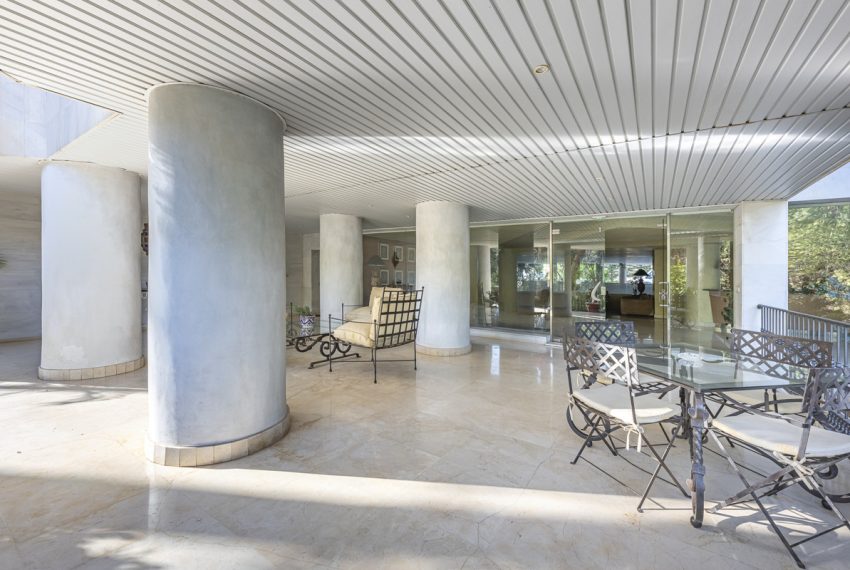 R5063749-Apartment-For-Sale-The-Golden-Mile-Middle-Floor-2-Beds-130-Built-1