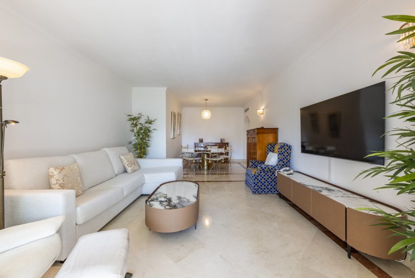 R5063749-Apartment-For-Sale-The-Golden-Mile-Middle-Floor-2-Beds-130-Built