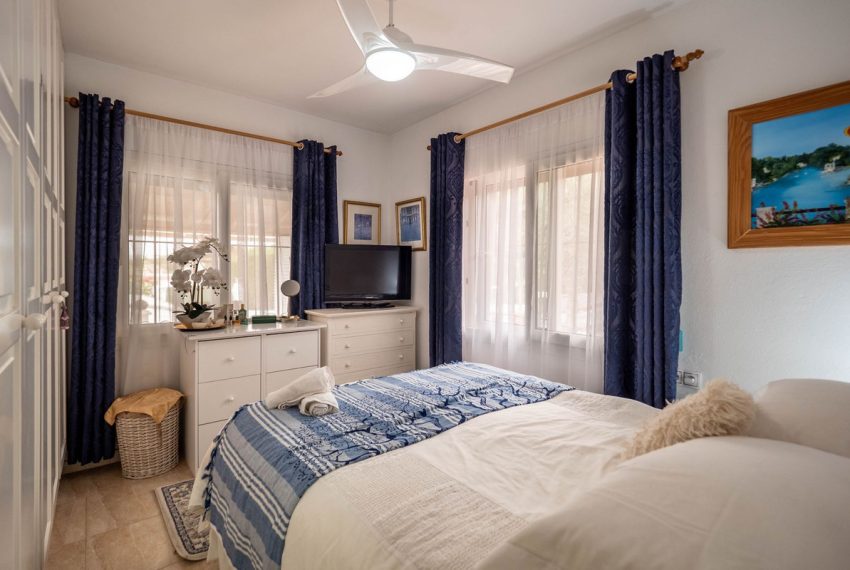 R5063842-Villa-For-Sale-Coin-Detached-3-Beds-191-Built-5