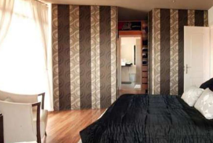 R5063872-Villa-For-Sale-Nueva-Andalucia-Detached-4-Beds-321-Built-15